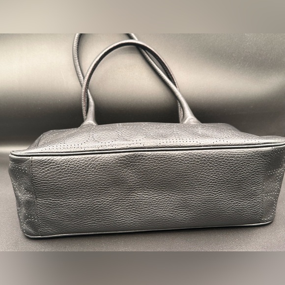 Kate Spade New York Shoulder Bag Laser Cut Perforations Black Leather - Picture 9 of 13